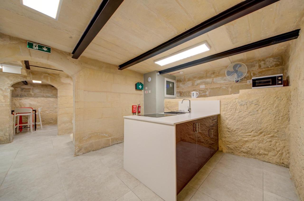 Отель Casa Domenico 5 Валетта Экстерьер фото